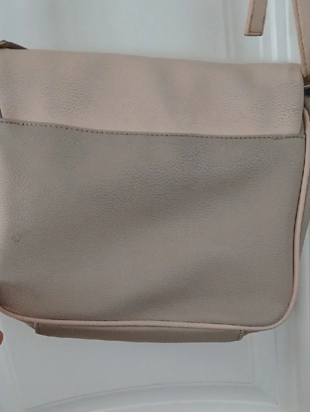 Vintage GUESS Blush Pink Crossbody Bag
